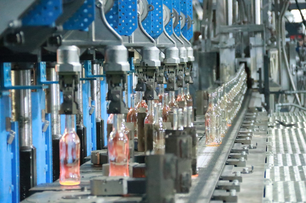 喜報(bào)！四川天馬玻璃有限公司再次被認(rèn)定為國家級(jí)高新技術(shù)企業(yè)(圖3)